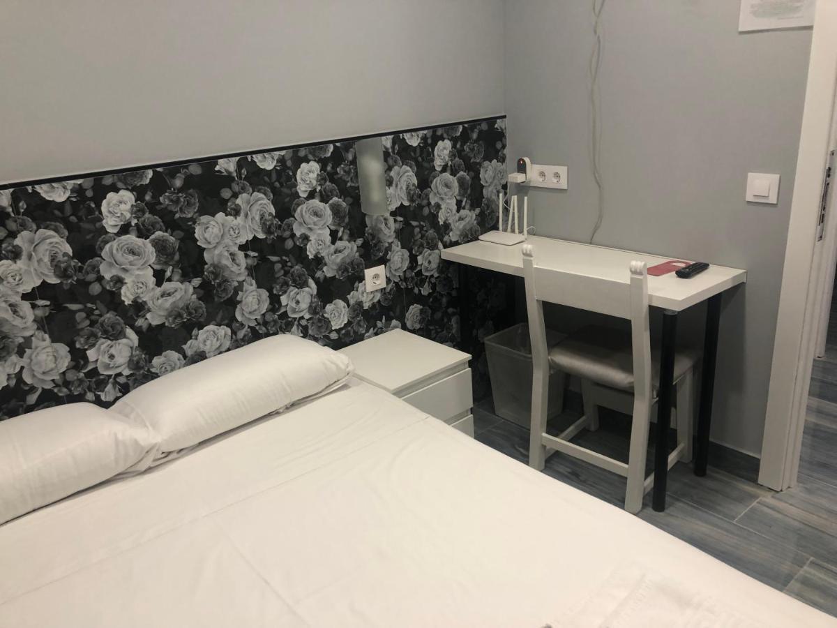 Casa Julian-Inn Madryt Zewnętrze zdjęcie