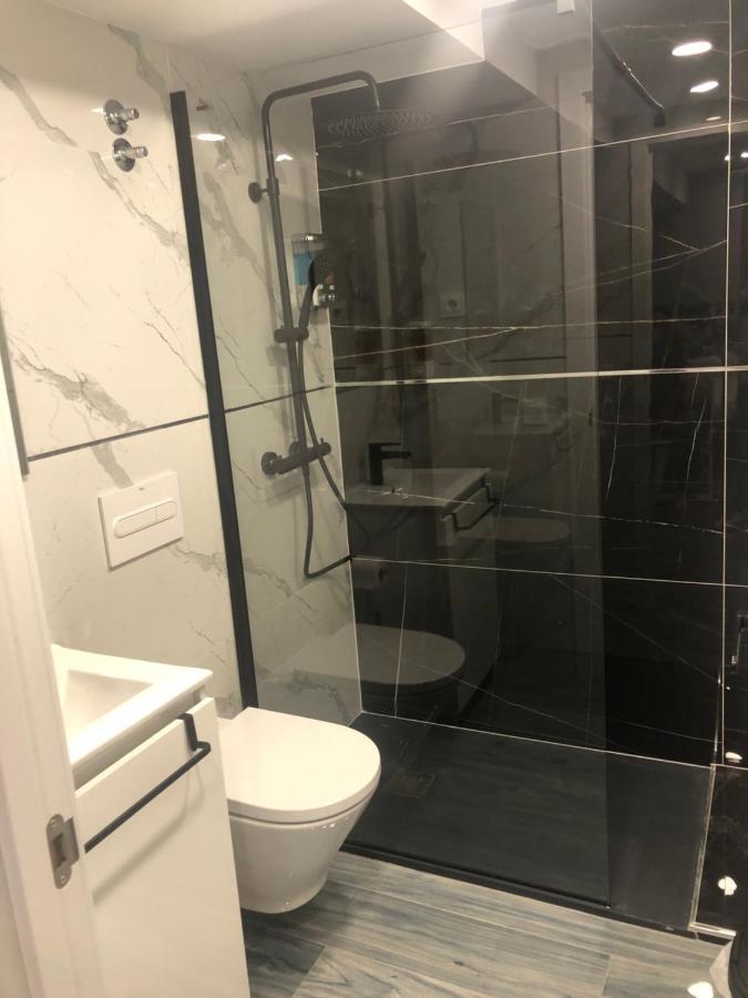 Casa Julian-Inn Madryt Zewnętrze zdjęcie